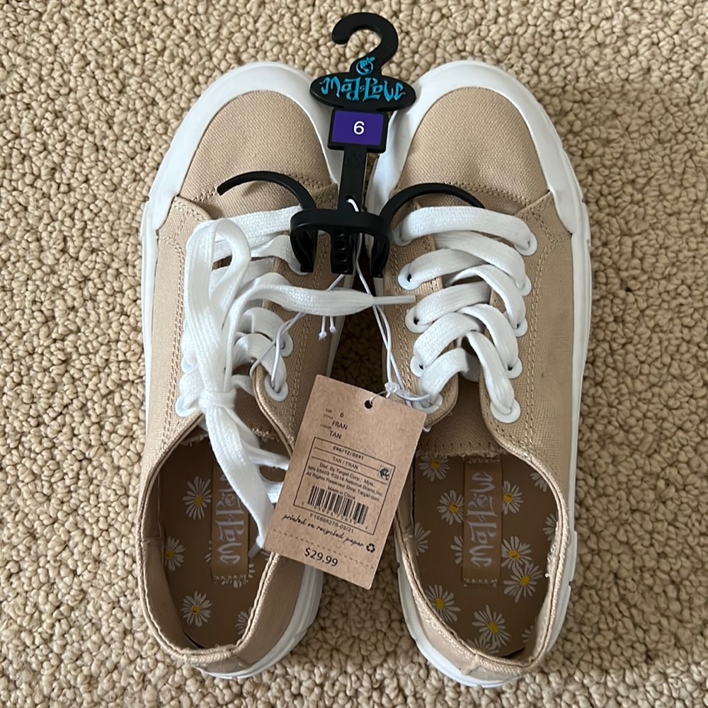Tan sneakers!